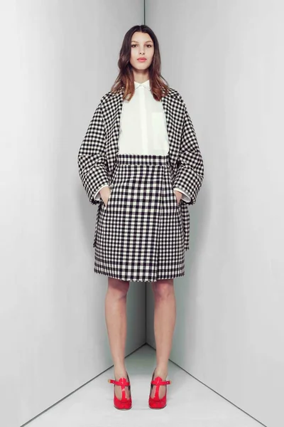 Look 12